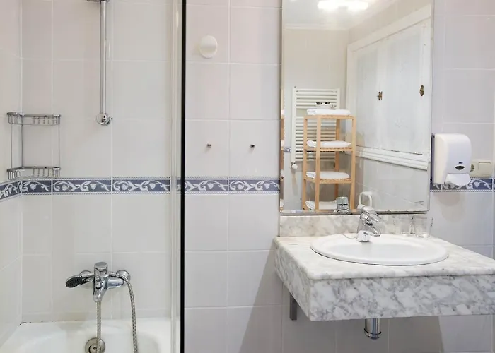 伊特萨索亚旅馆 2* 圣塞瓦斯蒂安